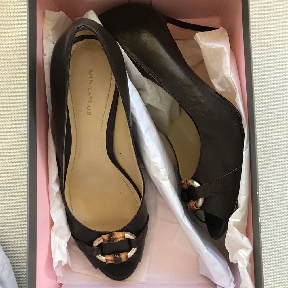 Ann Taylor Dark Brown Peep Toe Heels 8.5